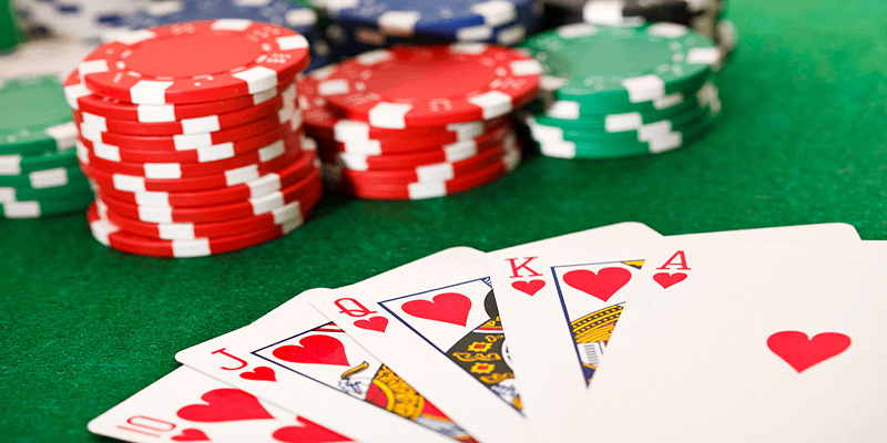 Những tiêu chí cần thiết khi cách chọn bàn poker tốt